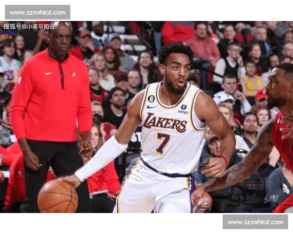 核心侧翼遭截胡!湖人陷双重困境,内线漏洞亟待填补 核心侧翼遭截胡!湖人陷双重困境,内线漏洞亟待填补